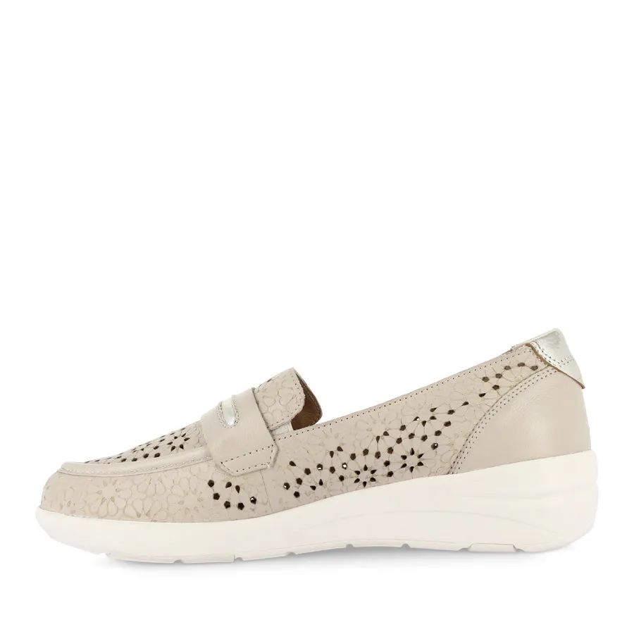 NERRIDA W - ALMOND-PALE GOLD LEATHER