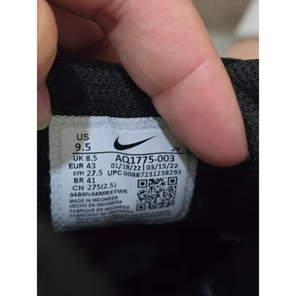 Nike Men's Ebernon Low Top Black Sneaker Size 9.5 Casual Classic AQ1775-003
