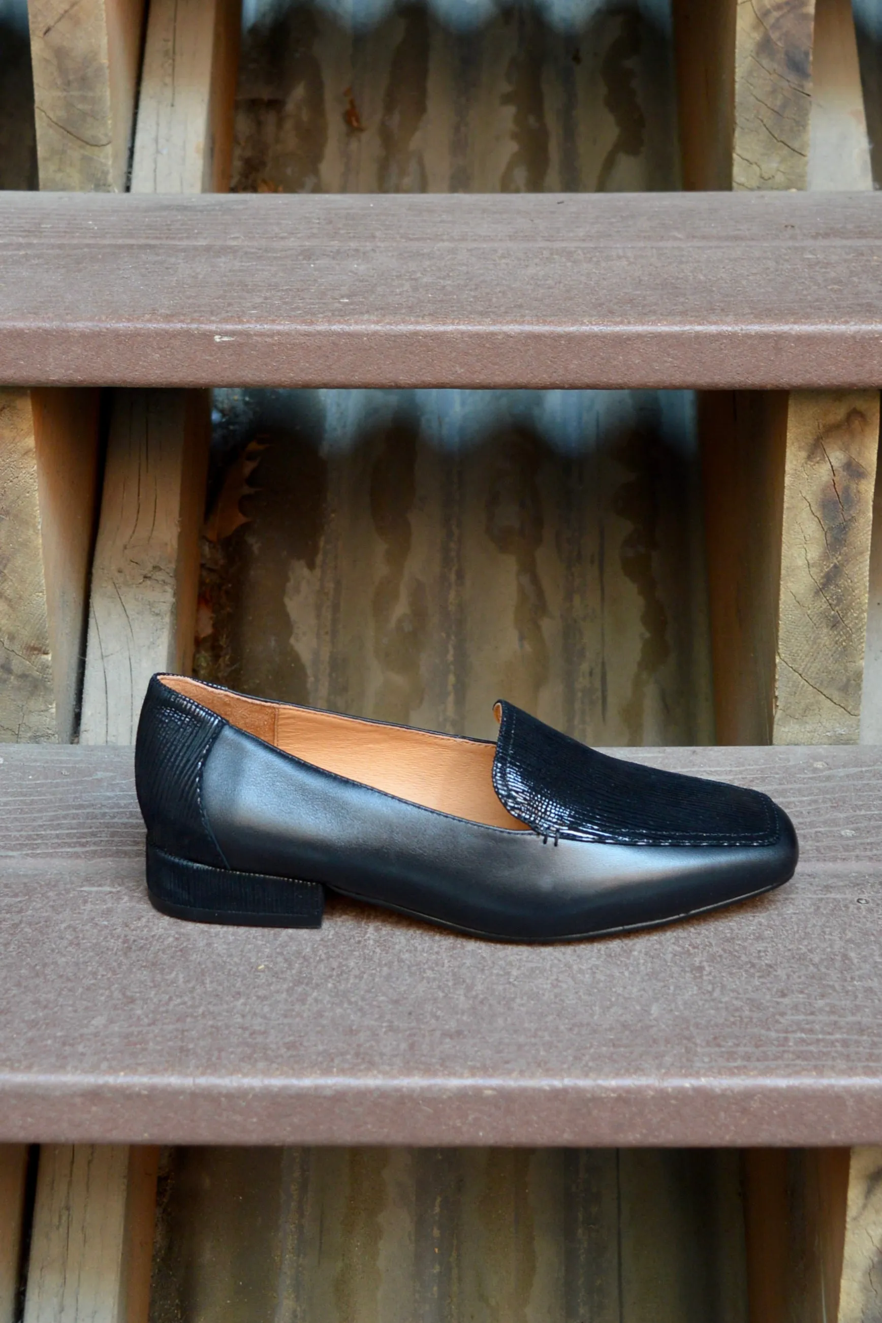 Tamara London Reagan Size 38 only